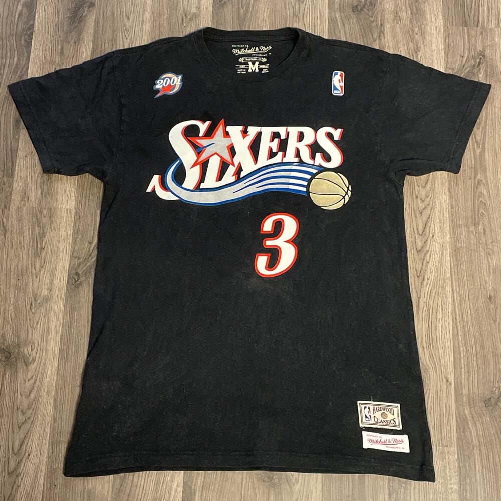 Mitchell & Ness Allen Iverson Philadelphia 76ers 2001 Jersey T Shirt Men Medium
